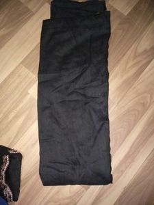 Black Saree With Blouse And Peticoat