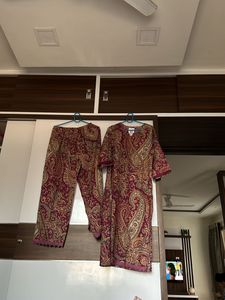 Nermosa Women Viscose Printed Straight Kurta Pant