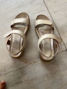 Metro Beige Sandals