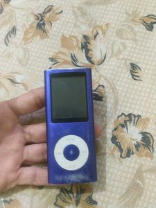 iPod - Blue. not working