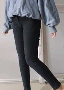 Skinny Black Jeans