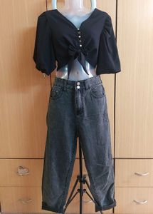 Puff Sleeve Black Crop Top