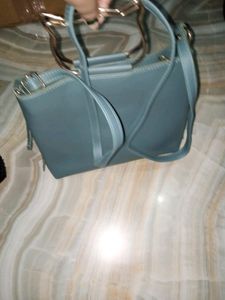 Slingbag