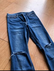 H&amp;M BOOTCUT JEANS