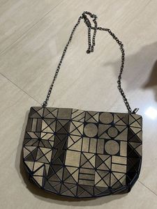 Geometric Chain Crossbody Bag