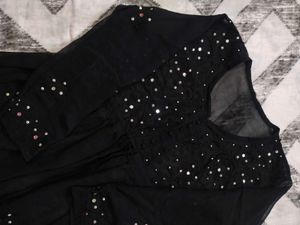 Black Embroidered Kurta