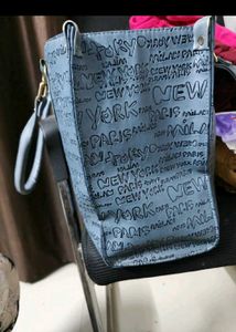 *Freebies*Mast &amp; Harbour Tote Bag