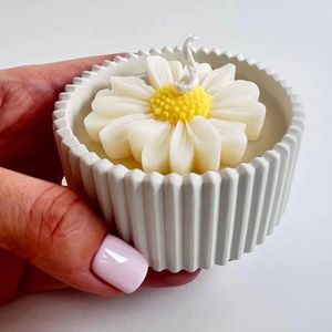 Daisy Candle Jar