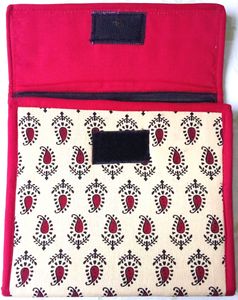 Attractive Hand Bag