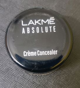 Lakme: Creme Concealer