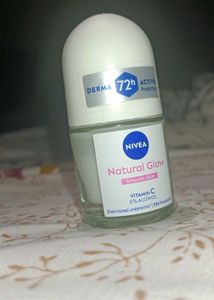 NIVEA Natural Glow Deodorant