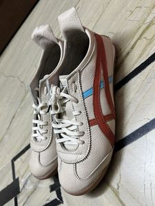 Onitsuka Tiger Sneakers