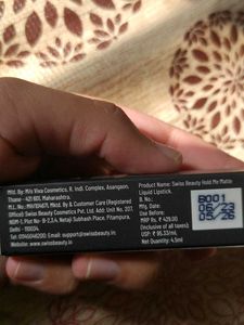 Swiss Beauty Hold Me Matte Lipstick