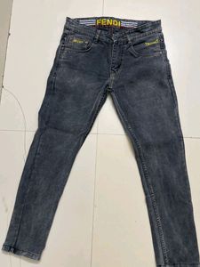 Trendy Grey Shaded Jean 🖤🤍🖤