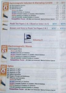 Pradeep's Fundamental Physics.   Class XII