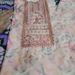 Floral Embroidered Kurta Set