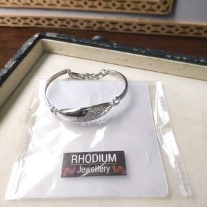 Pure Silver Rhodium Polish hand Bracelet