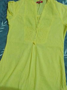 Yellow top