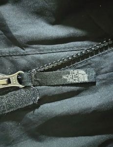 BRAND NEW NORTH FACE JACKET