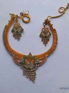 AD Jwellery Set Along With Hathphool