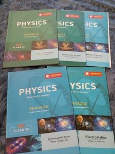 Fiitjee Jee Mains And Advanced Physics Booklets