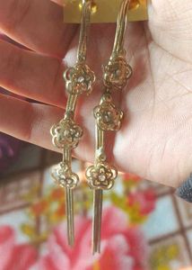 Floral Dangle Earrings