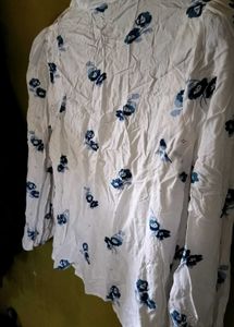 Almost new! Floral Print Top
