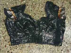Beautiful Black Netted Saree With Blouse