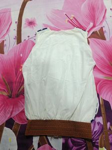 Balloon Fit top