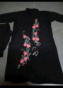 Floral Embroidered Kurta set