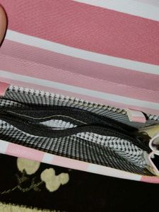 Striped Clutch with Chain🩷