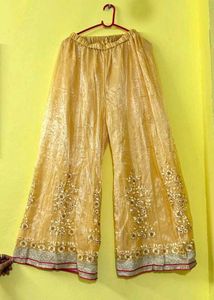 Elegant Pink Embroidered Kurta Set