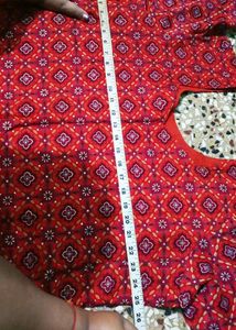 1 Kurta Set With Top &amp; 2Earrings