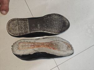 Stylish Black Mojari Shoes