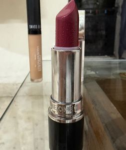 Combo of lipgloss, Concealer And Lipstick