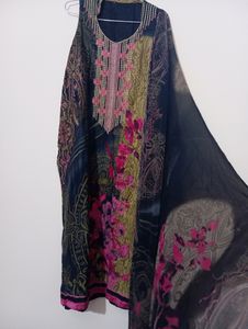 Black Floral Kurti Pink Salwar With Printed Duppat