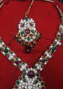 Necklace Set