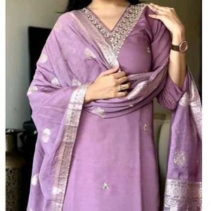 Krta Set With Dupatta