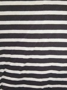 Y2K STRIPPED THRIFT TOP