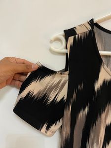 Wardrobe Brand Size S Top In Black &amp; Skin Colour
