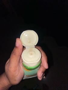 2% Niacinamide Glow Sunscreen