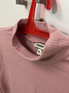 ROADSTER ribbed fitted high neck top🎀
