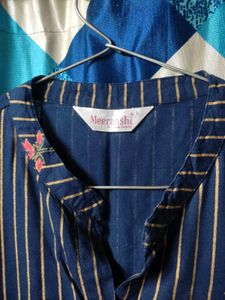 Meeranshi Striped Floral Kurti