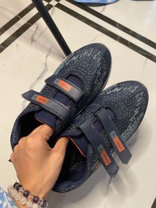 Cruze Sport Shoes