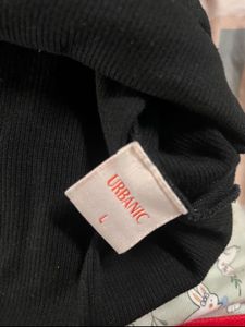 butterfly black full sleeve crop top