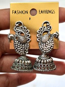 Vintage Silver Tone Jewelry Set