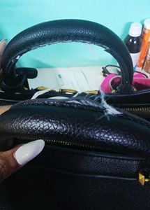 Guess Medium Size Handbag