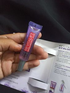 L'Oreal Revitalift Hyaluronic Acid Sample
