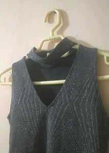 Body Fitted Shimmer Top