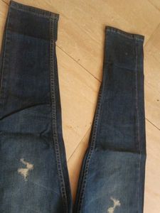 RNW Graphic Denim Jeans